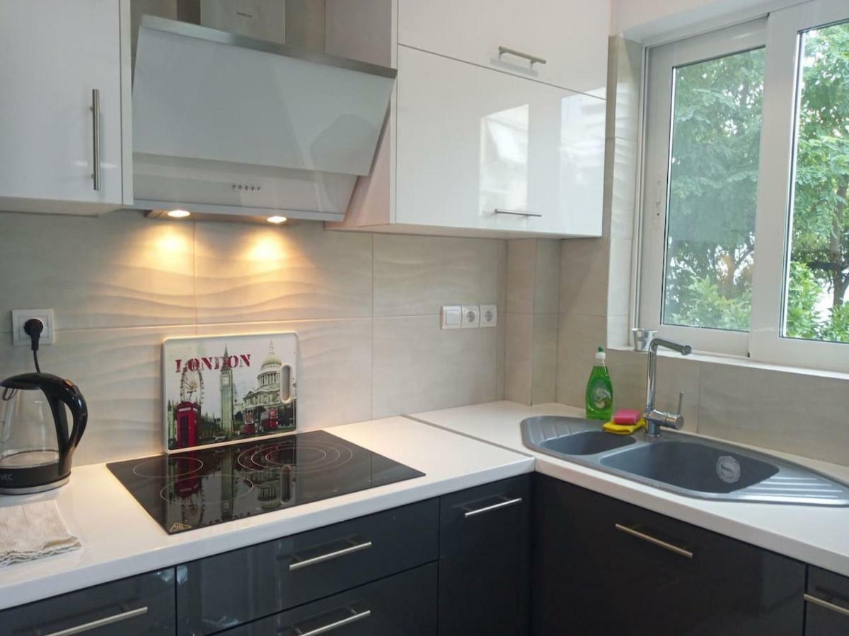 Luxury Apartment Next To The Sea Beach Athen Eksteriør billede