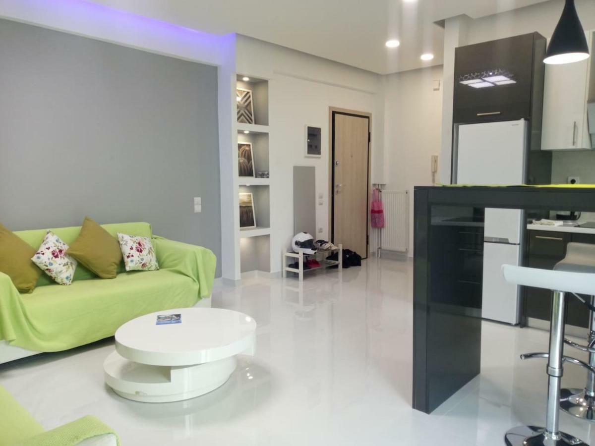 Luxury Apartment Next To The Sea Beach Athen Eksteriør billede