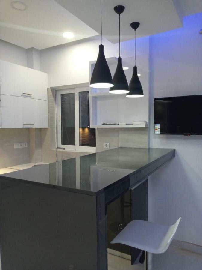 Luxury Apartment Next To The Sea Beach Athen Eksteriør billede
