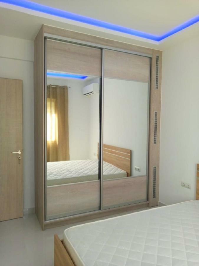 Luxury Apartment Next To The Sea Beach Athen Eksteriør billede